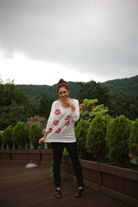 Thumnail / 0 / 23 / 27